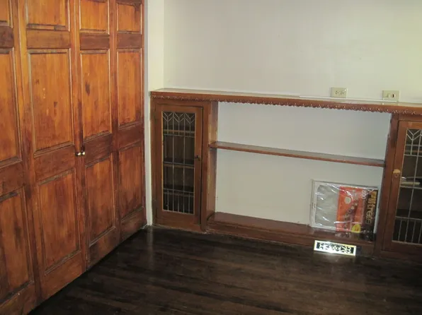 2579-81 N. Frederick Ave.