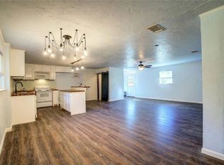 208 Miller St, Mount Vernon, TX 75457