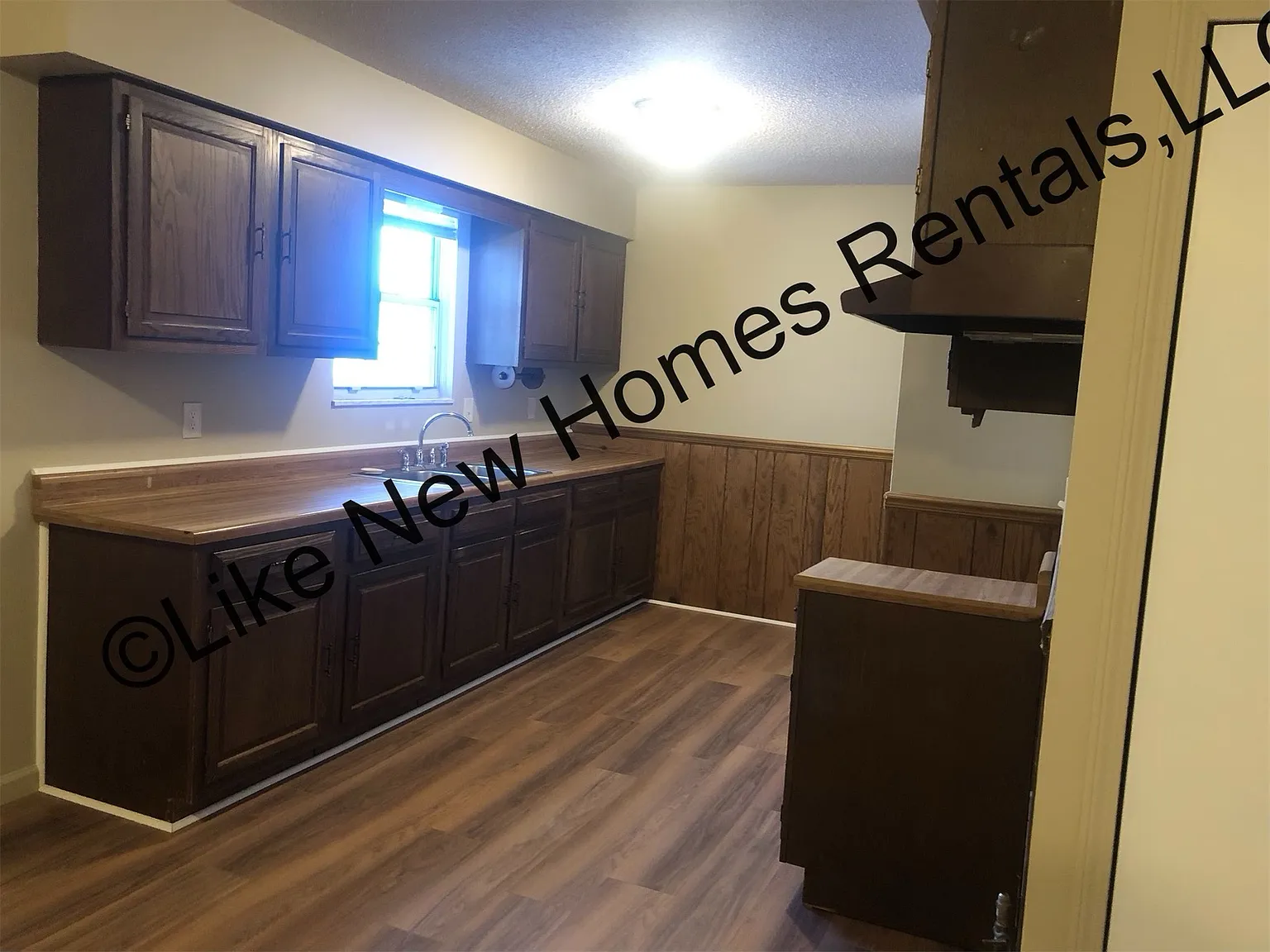 3 bed, 1200 sqft, $1,425 — Photo 3