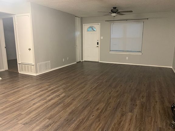 4th image of 5926 Hidden Dale St