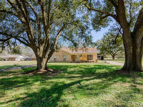 9250 Foster Rd, Baton Rouge, LA 70811