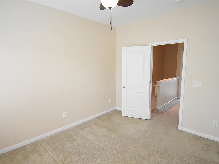 9507 Longstone Ln — Photo 20