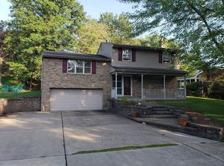 218 Amity Rd, Glenshaw, PA 15116