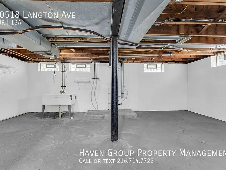 10518 Langton Ave — Photo 18