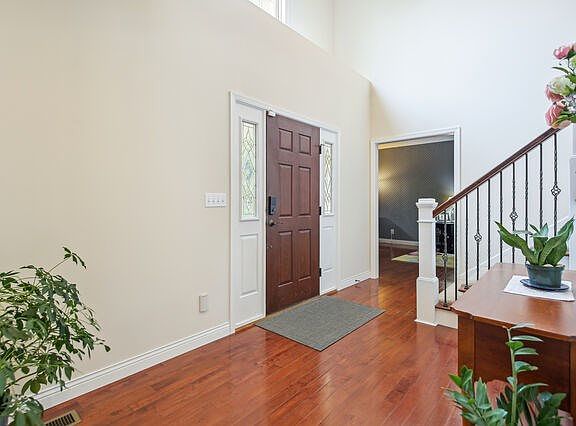 5th image of 1808 Benodot St