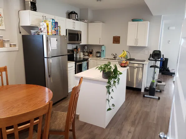 146 Bolstad Way #B, Saskatoon, SK S7W 0Y1