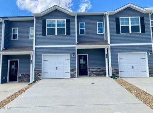 1104 Saylors Pl, Jonesborough, TN 37659