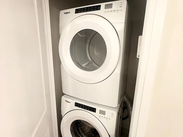 261 Woodbine Ave #65 — Photo 9