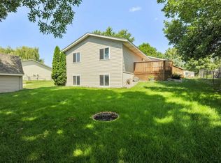 5210 Starling Dr, Monticello, MN 55362