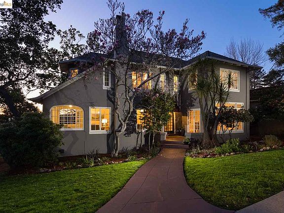 3rd image of 1797 Thousand Oaks Blvd