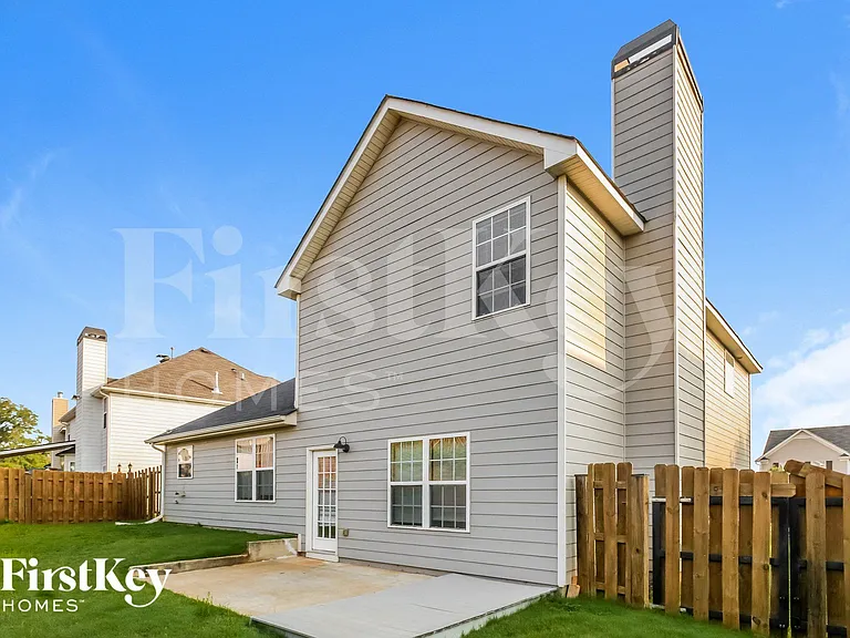 140 Pendergrass Farms Cir — Photo 15