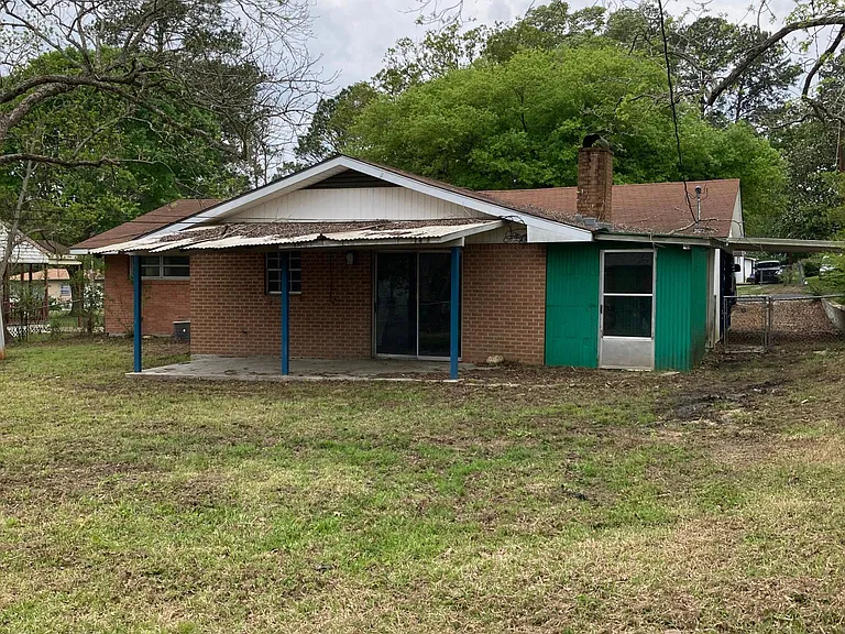 919 Kings Rd — Photo 12