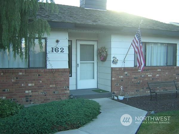 2nd image of 162 Quail Run Boulevard