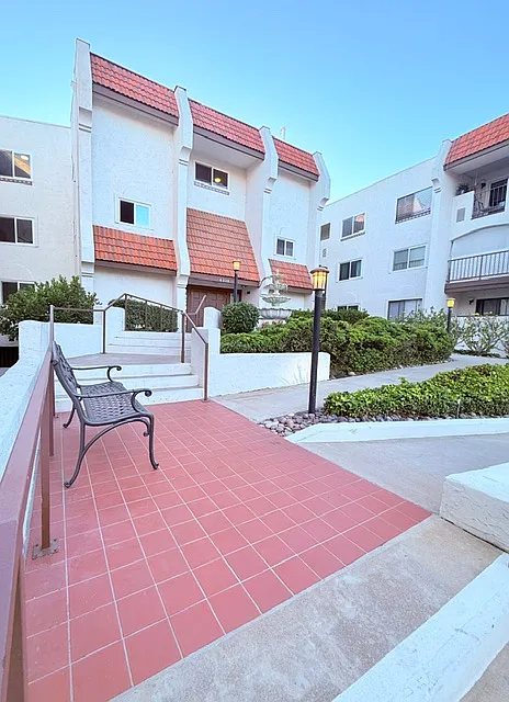 1 bed, 578 sqft, $1,850 — Photo 2