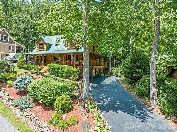 4th image of 528 Brannon Forest Dr