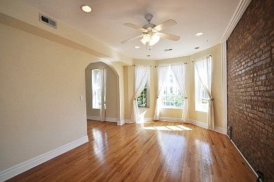 3rd image of 6324 S Ingleside Ave