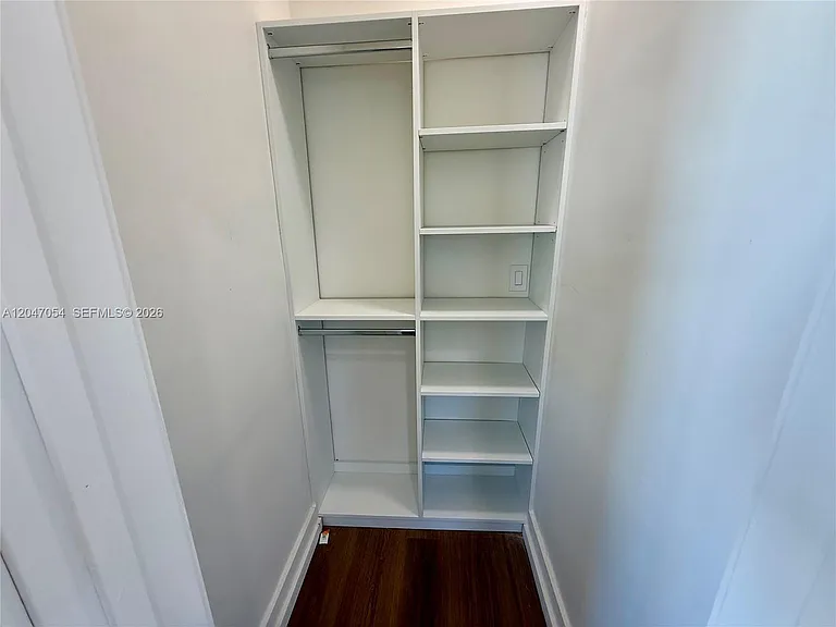 1535 West Ave #4 — Photo 25