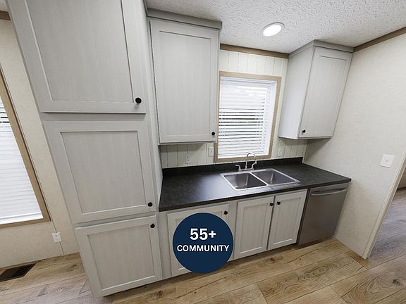 2nd image of 39500 W Warren Rd #46