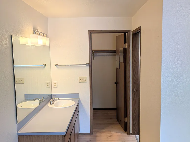 7816 Timber Hill Dr #H — Photo 16