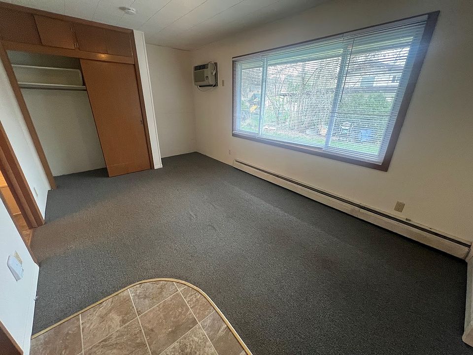 1st image of 2170 Allen Blvd #6