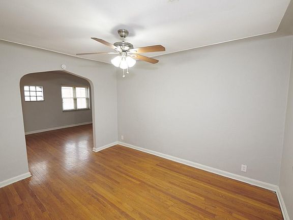 5th image of 5821 Lindenwood Ave #3W