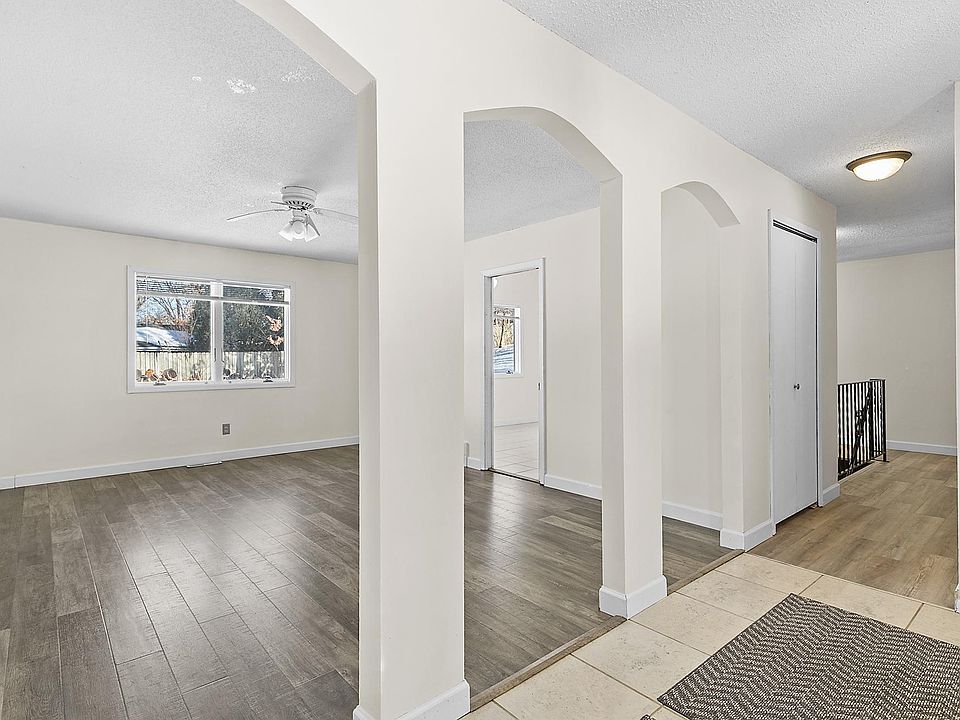 5885 Hidden Oaks Cir SE, Prior Lake, MN 55372 | MLS #7014767 | Zillow