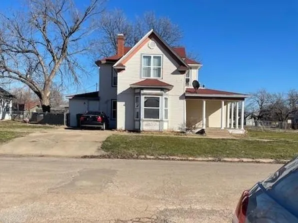 202 N Randlett St, Hobart, OK 73651