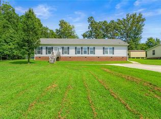 276 Regina Dr, Thomasville, NC 27360