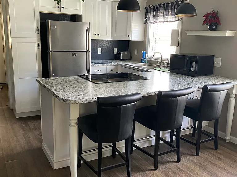 107 Owens Ave SE — Photo 8