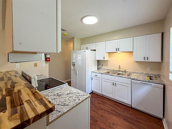2nd image of 13625 NW 141st Pl