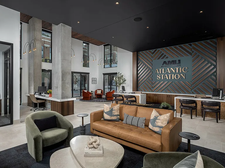 Leasing office and lobby