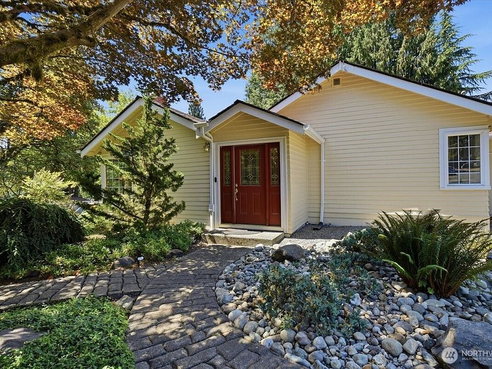 1st image of 19711 104th Avenue NE