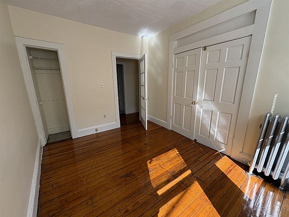 4th image of 17 Forest St APT 2