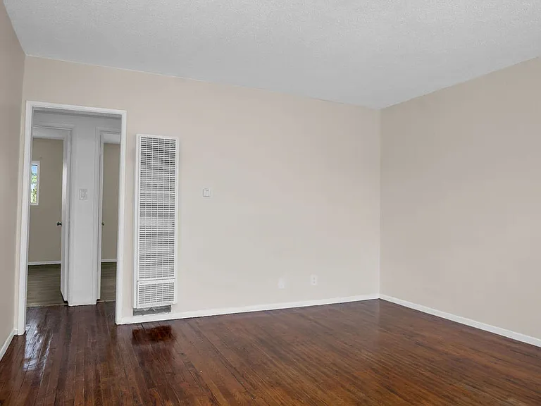 1423 Martin Luther King Jr Ave #3 — Photo 7