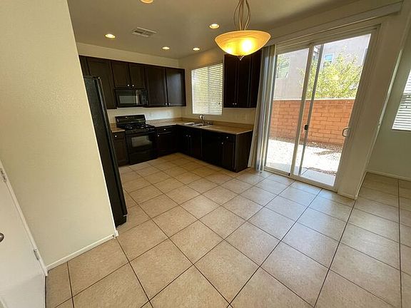 5th image of 7719 Ornamento Way