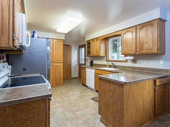 3rd image of 2121 S Fawn Dr