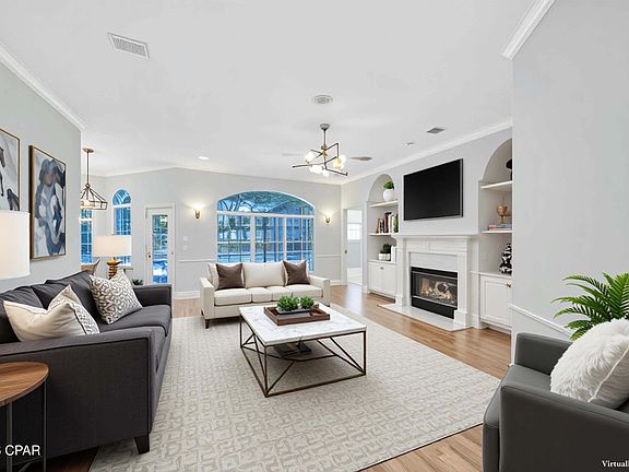 5th image of 356 Fairway Blvd