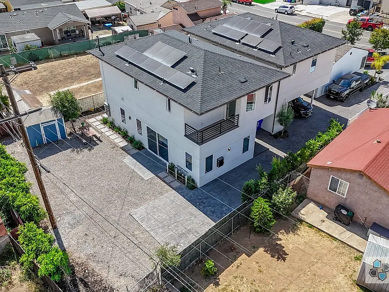 5535-5539 Potomac St — Photo 31