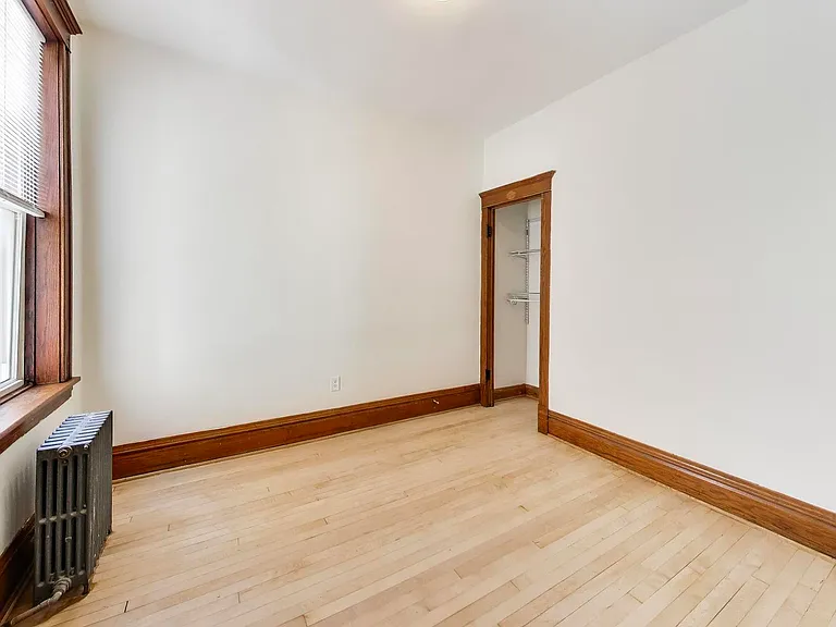 858 N Wolcott Ave #2 — Photo 18