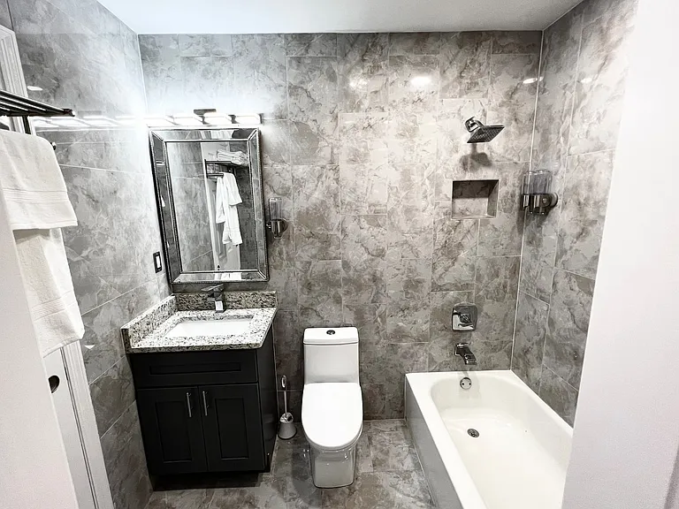 5569 Pine Gate Dr #2ULTRA — Photo 24