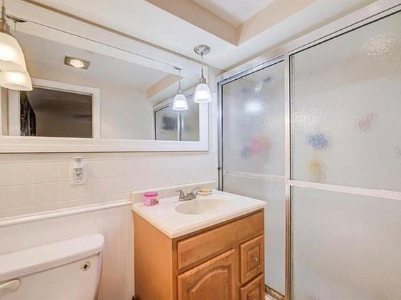 3rd image of 11422 Yellowwood Ln