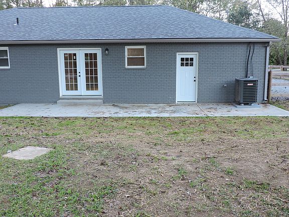 3rd image of 20554 Fayetteville Blanchester Rd