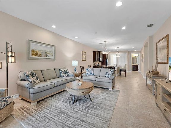 3rd image of 11235 Monte Carlo BLVD