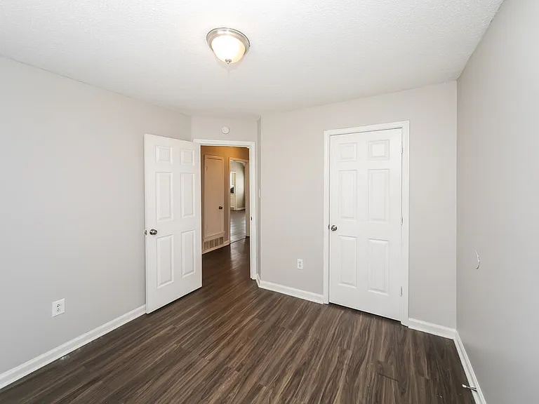 7571 Spring Morning Ct — Photo 13