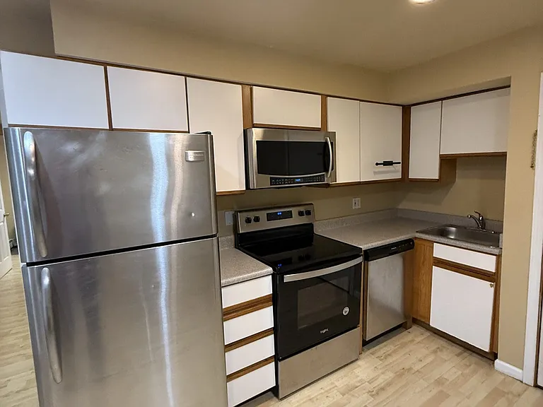 430 Columbus Ave #5 — Photo 8