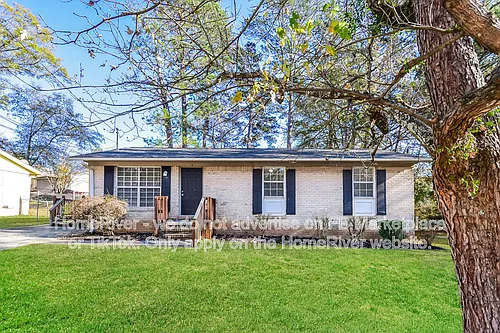 18 Westgate Park Dr Photo 1
