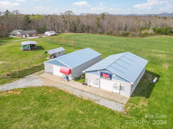 5254 Dusty Ln, Granite Falls, NC 28630