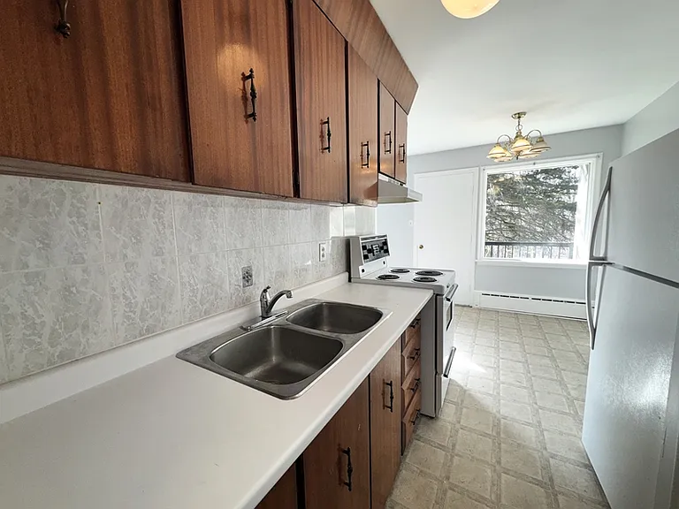 74 Shirley Ave — Photo 11