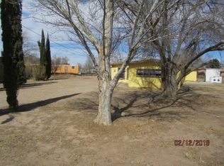901 Crisantemo Dr, San Elizario, TX 79849