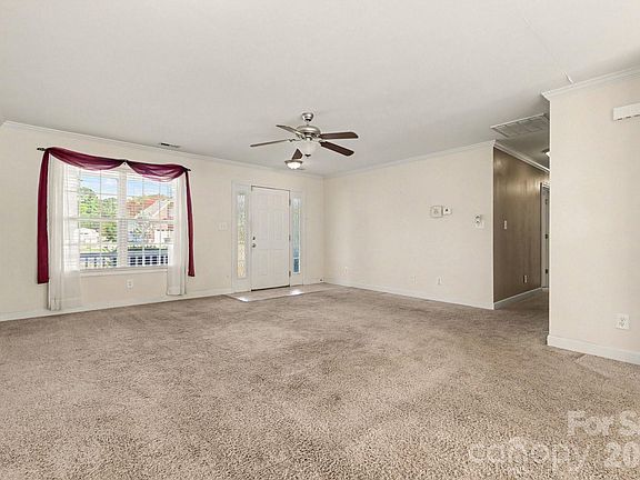 4th image of 170 Brooks Farm Dr